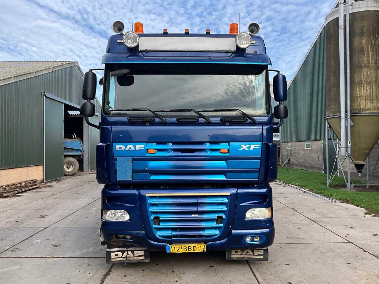 2012 DAF XF 105 460 TRUCK WITH VDL HOOKLIFT SYSTEM - Nákladní auto: obrázek 3 2012 DAF XF 105 460 TRUCK WITH VDL HOOKLIFT SYSTEM - Nákladní auto: obrázek 3