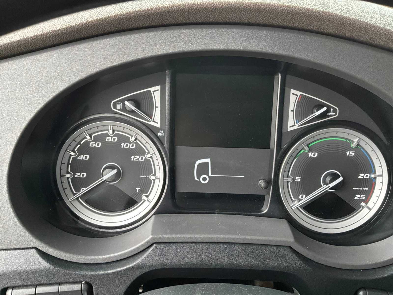 Nákladní auto 2021 DAF XF480 FT SUPER SPACE CAB SEMI-TRAILER TRACTOR 56-BZX-5: obrázek 15 Nákladní auto 2021 DAF XF480 FT SUPER SPACE CAB SEMI-TRAILER TRACTOR 56-BZX-5: obrázek 15