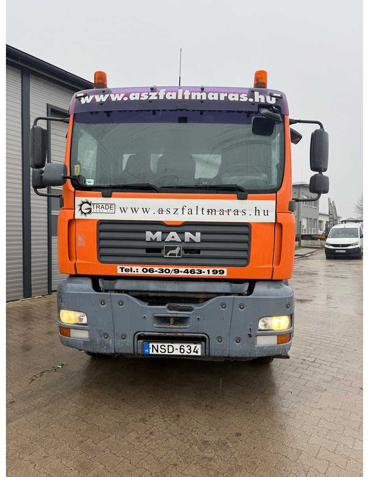 MAN - TGA 26.414 FDC - TRUCK - 2003 - Nákladní auto: obrázek 2 MAN - TGA 26.414 FDC - TRUCK - 2003 - Nákladní auto: obrázek 2