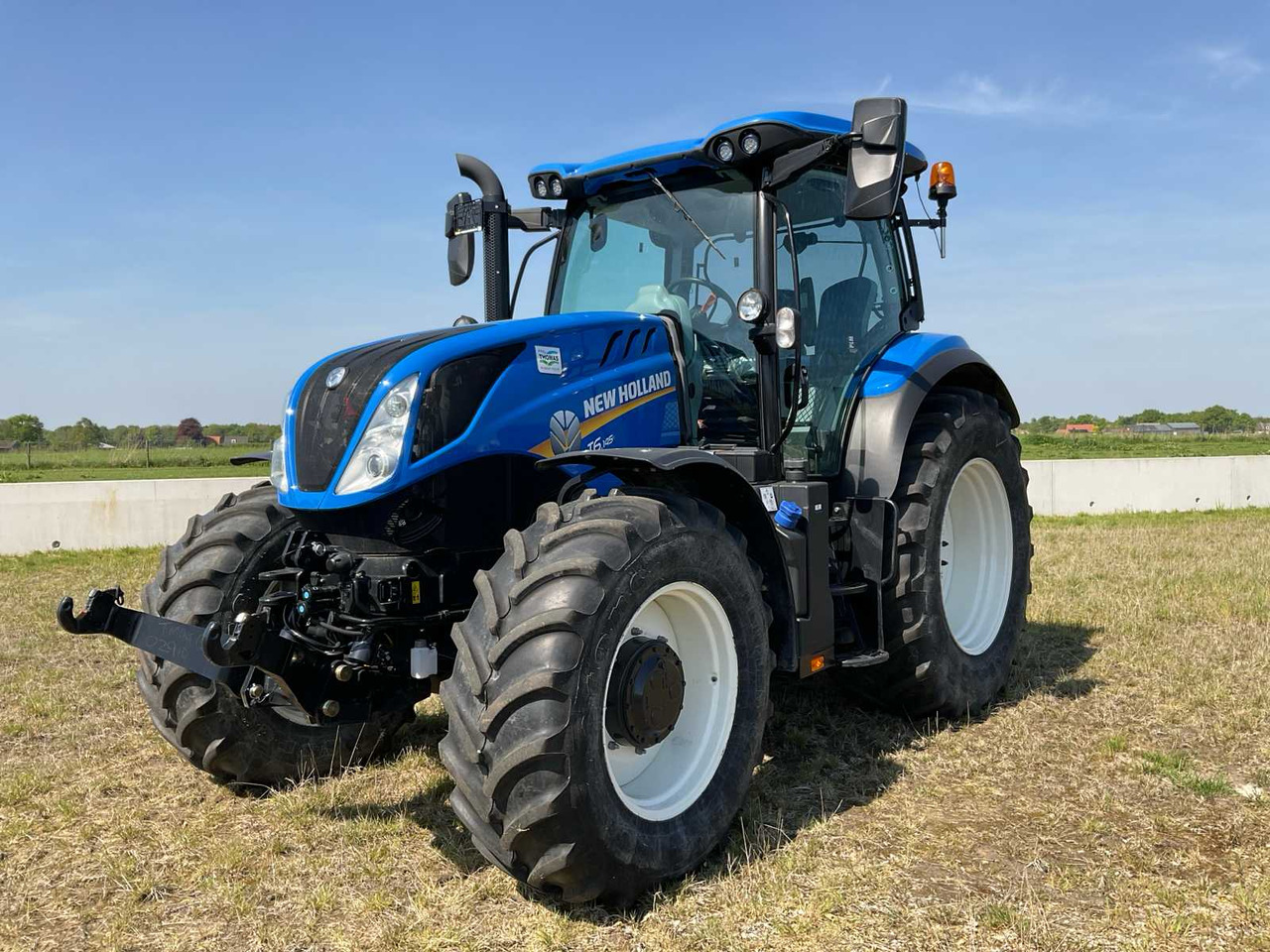 New Holland T6.145 - Traktor: obrázek 1 New Holland T6.145 - Traktor: obrázek 1