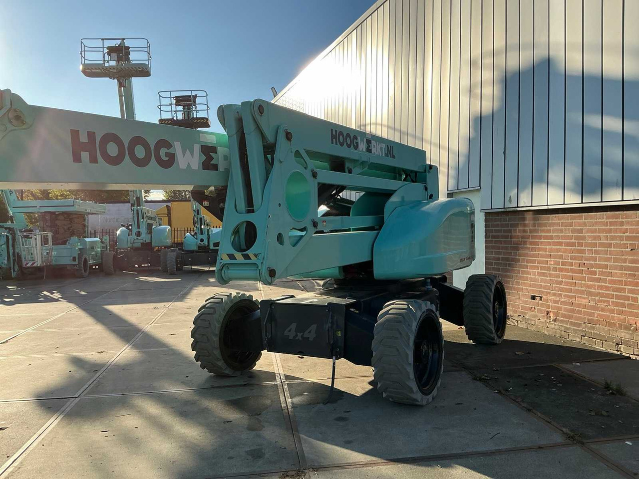 Niftylift HR28 Hybrid 4x4 MK2 - Pracovní plošina: obrázek 4 Niftylift HR28 Hybrid 4x4 MK2 - Pracovní plošina: obrázek 4