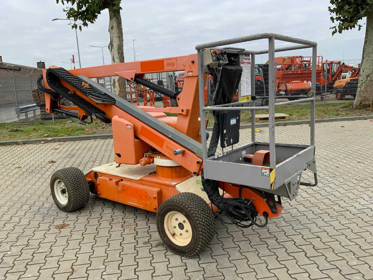 Niftylift Nifty HR12NE - Pracovní plošina: obrázek 4 Niftylift Nifty HR12NE - Pracovní plošina: obrázek 4