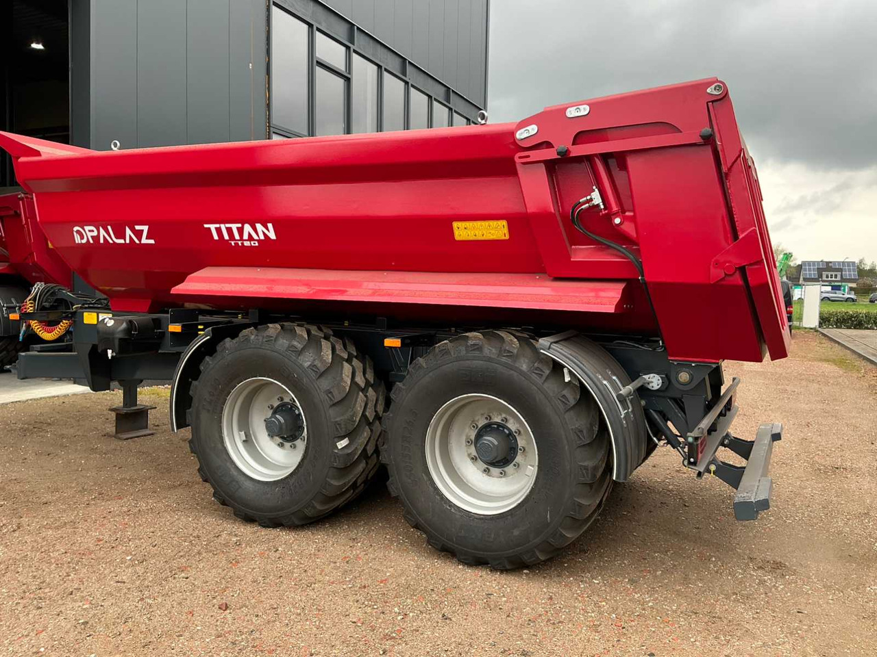 Palaz Halfpipe Titan TT20 Profiline - Zemědělský sklápěcí přívěs: obrázek 3 Palaz Halfpipe Titan TT20 Profiline - Zemědělský sklápěcí přívěs: obrázek 3