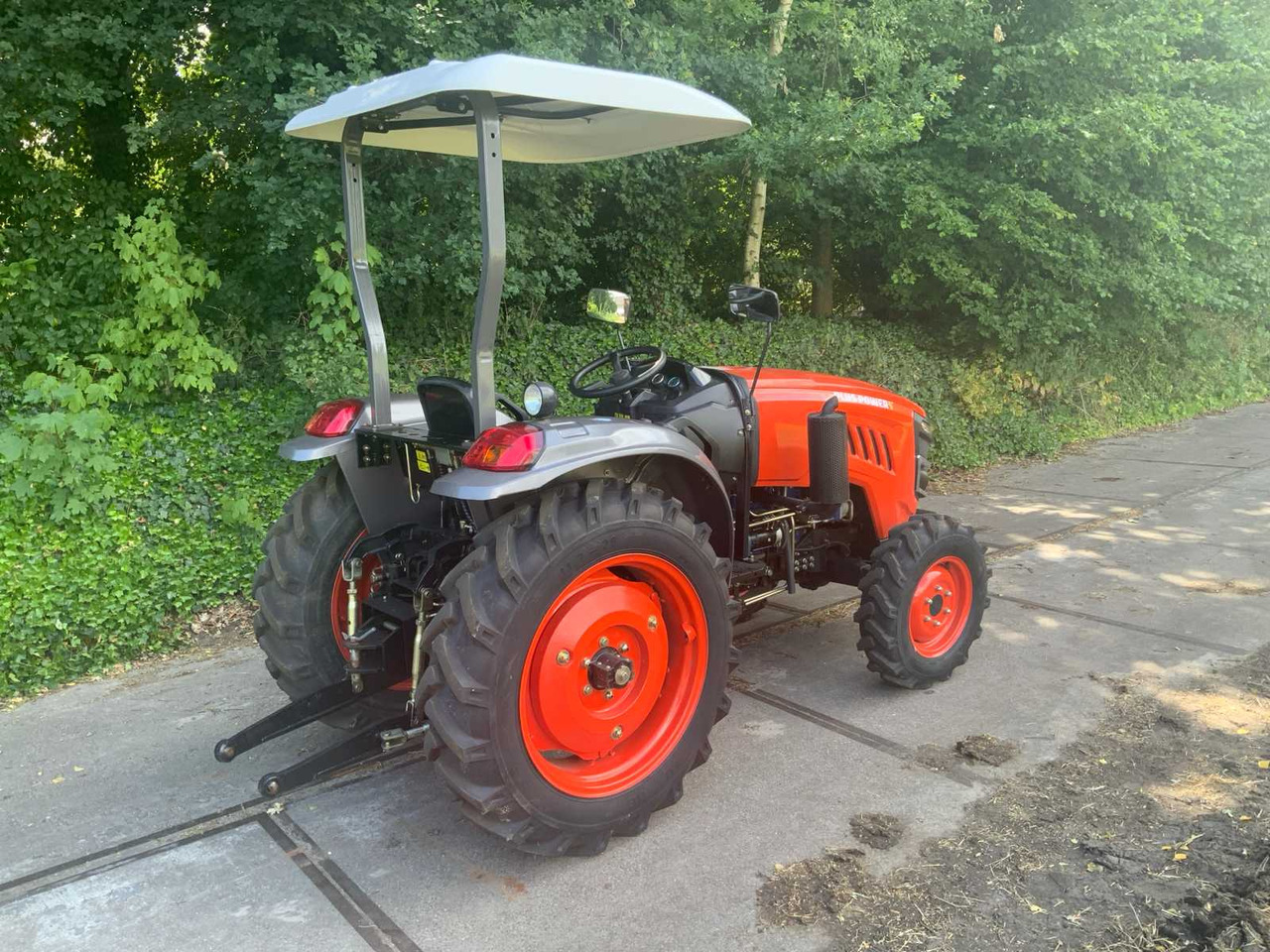 Pluspower TT604 - Traktor: obrázek 4 Pluspower TT604 - Traktor: obrázek 4