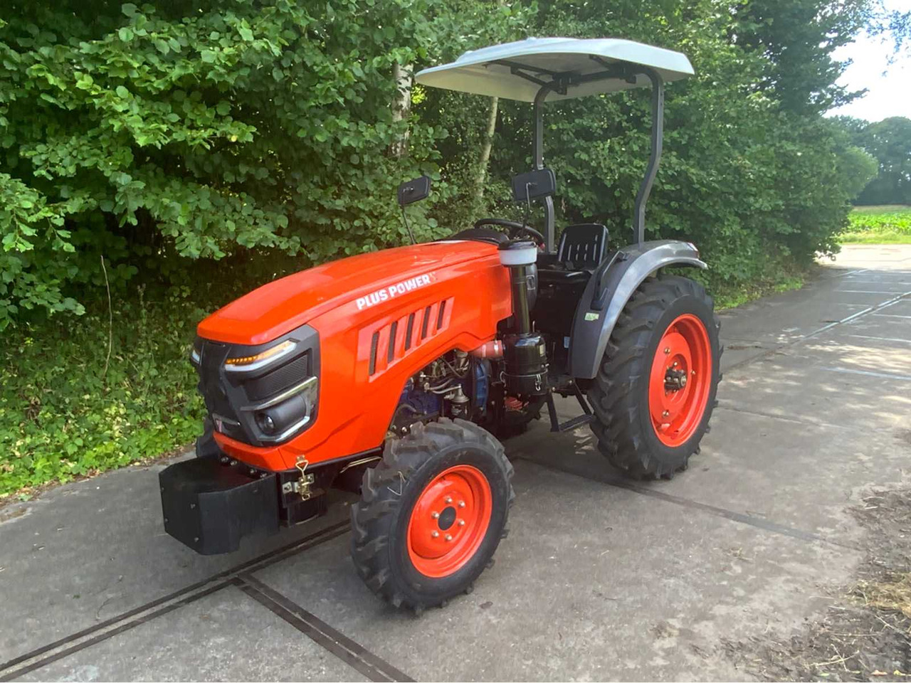 Pluspower TT604 - Traktor: obrázek 1 Pluspower TT604 - Traktor: obrázek 1