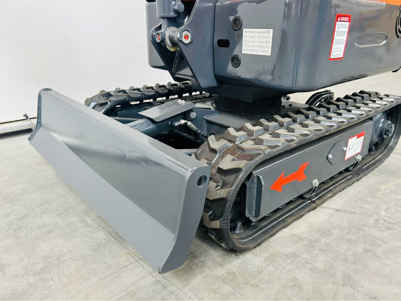 RTE - 2025 - CRE102 - MINI EXCAVATOR 1020KG - Mini rýpadlo: obrázek 4 RTE - 2025 - CRE102 - MINI EXCAVATOR 1020KG - Mini rýpadlo: obrázek 4