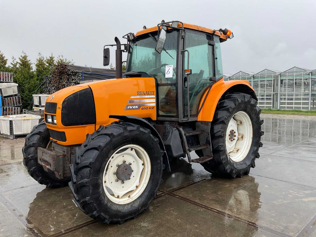 Renault 610RZ Ares - Traktor: obrázek 1 Renault 610RZ Ares - Traktor: obrázek 1