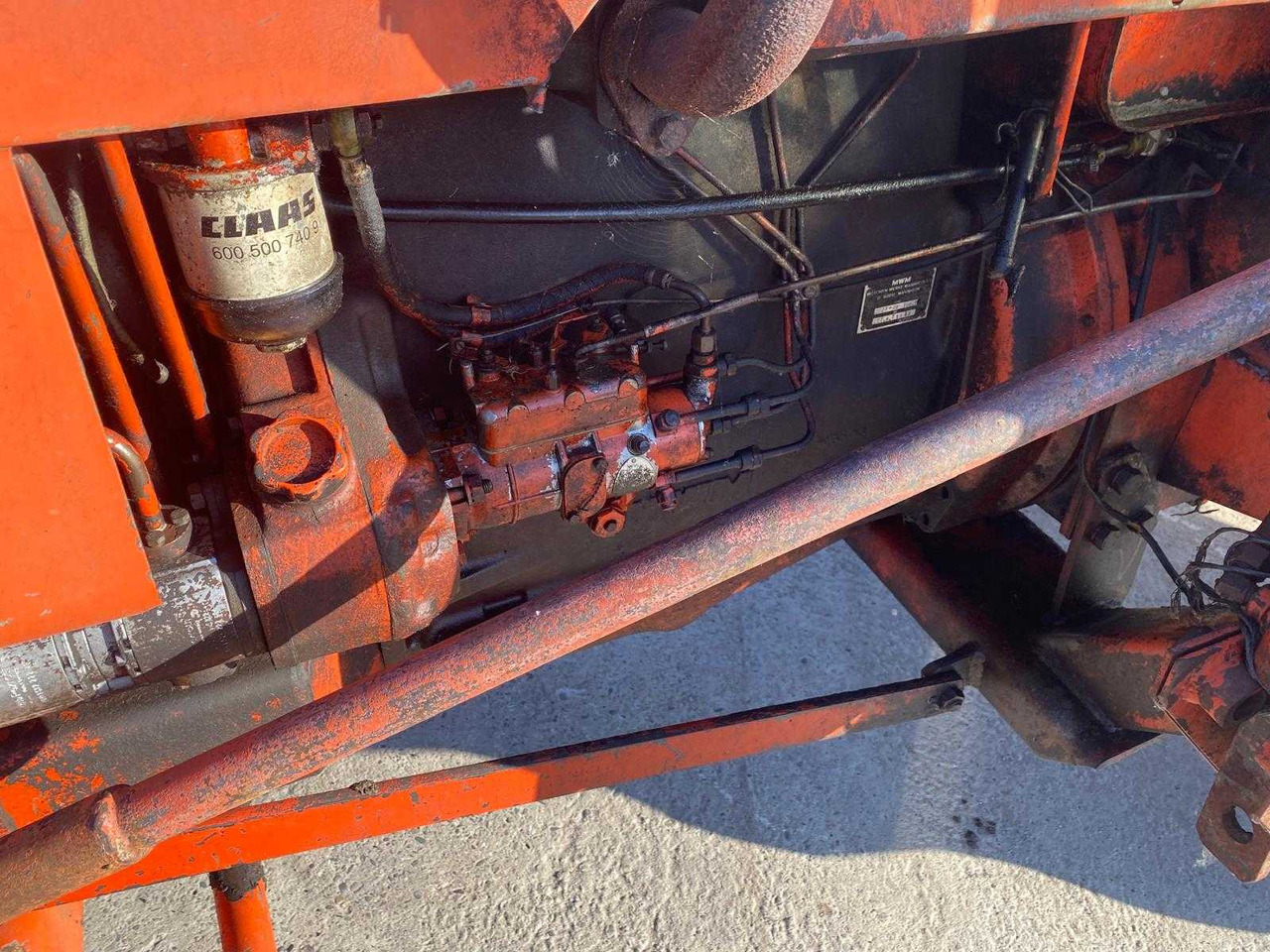 Renault 651 - Komunální traktor: obrázek 3 Renault 651 - Komunální traktor: obrázek 3