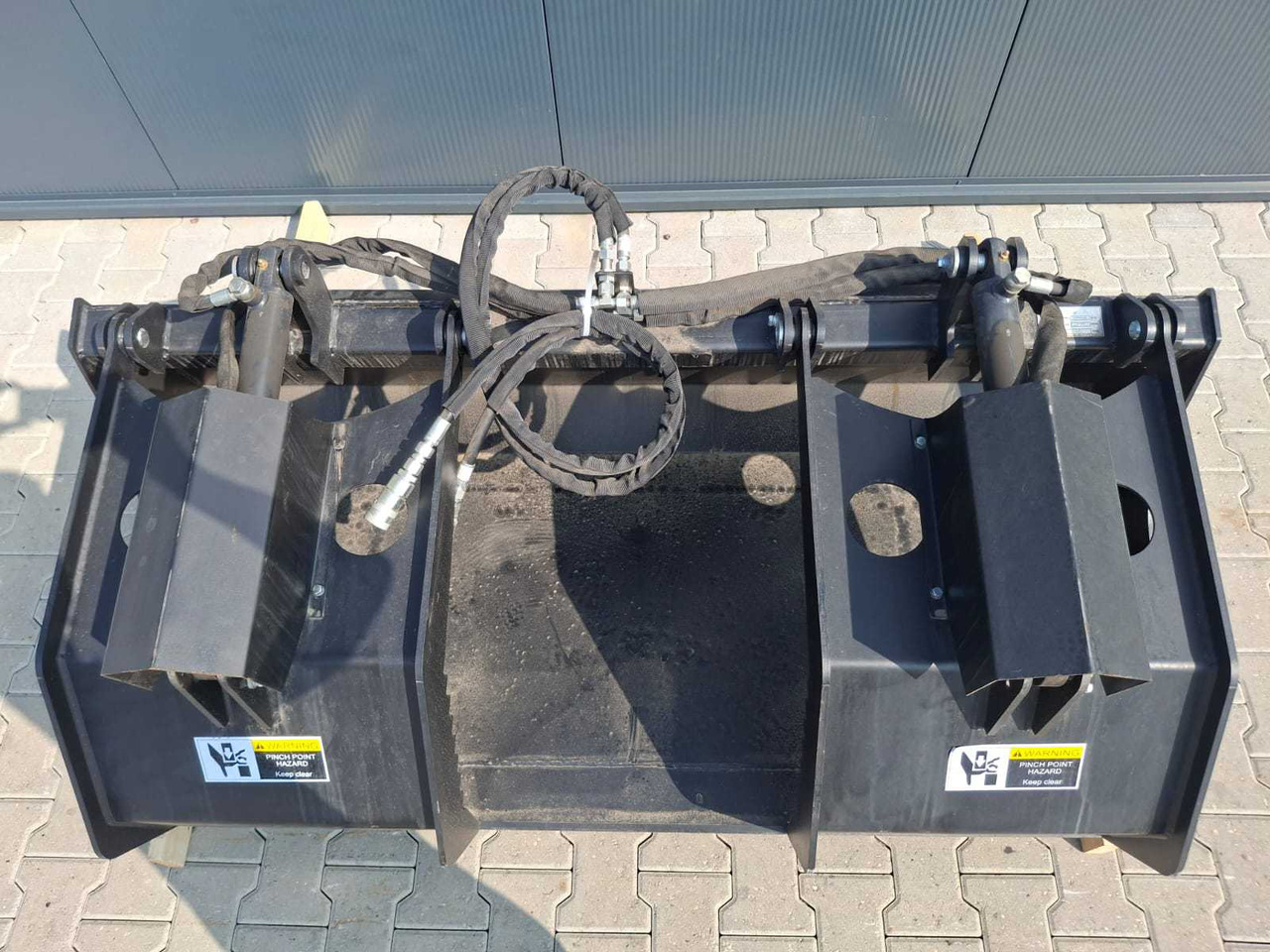 Stroj na obdělávání půdy Rhino-cross 72 inch grapple Bucket: obrázek 9