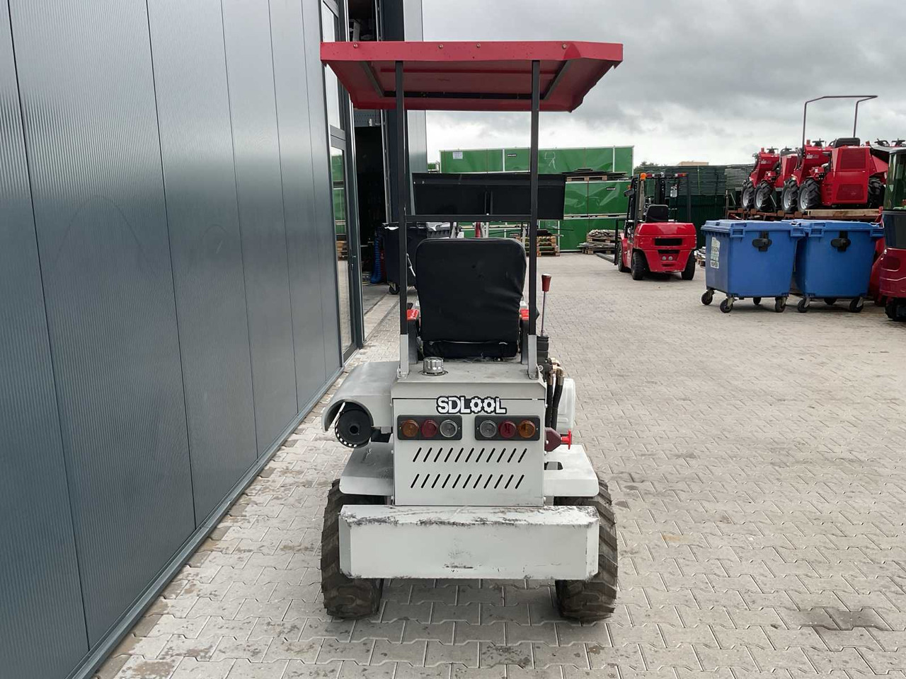 SDLool SL45 - Rýpadlo-nakladač: obrázek 4 SDLool SL45 - Rýpadlo-nakladač: obrázek 4