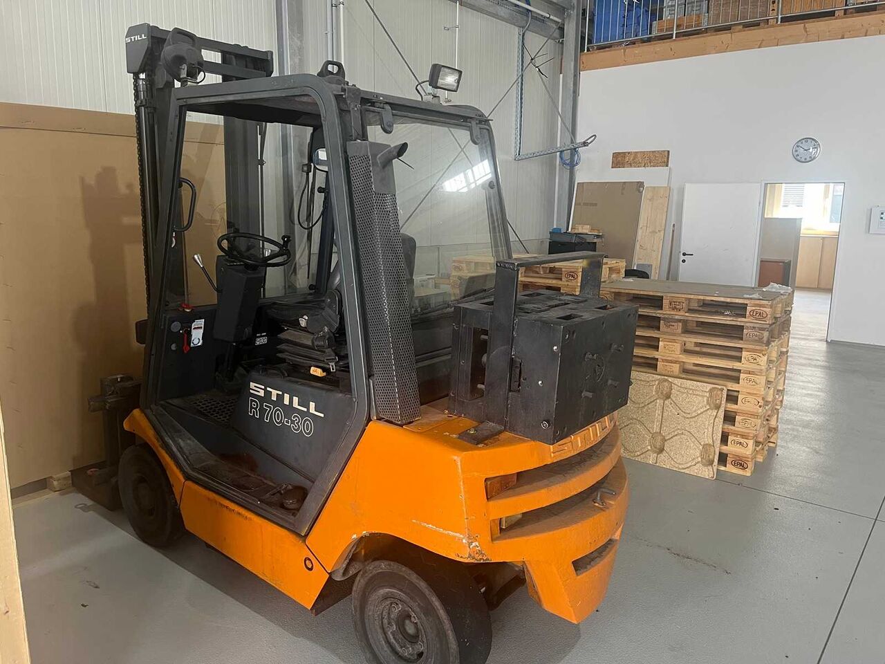 STILL - R70-30 - FORKLIFT - Vysokozdvižný vozík: obrázek 1 STILL - R70-30 - FORKLIFT - Vysokozdvižný vozík: obrázek 1