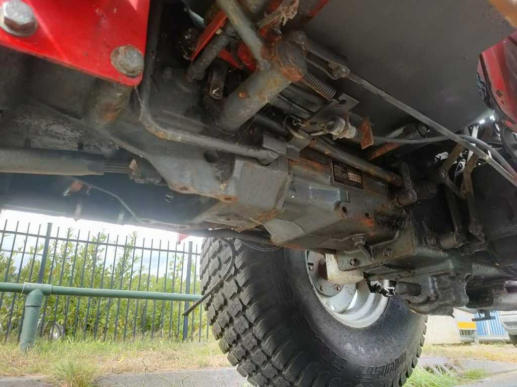 Shibaura s325 - Traktor: obrázek 5 Shibaura s325 - Traktor: obrázek 5