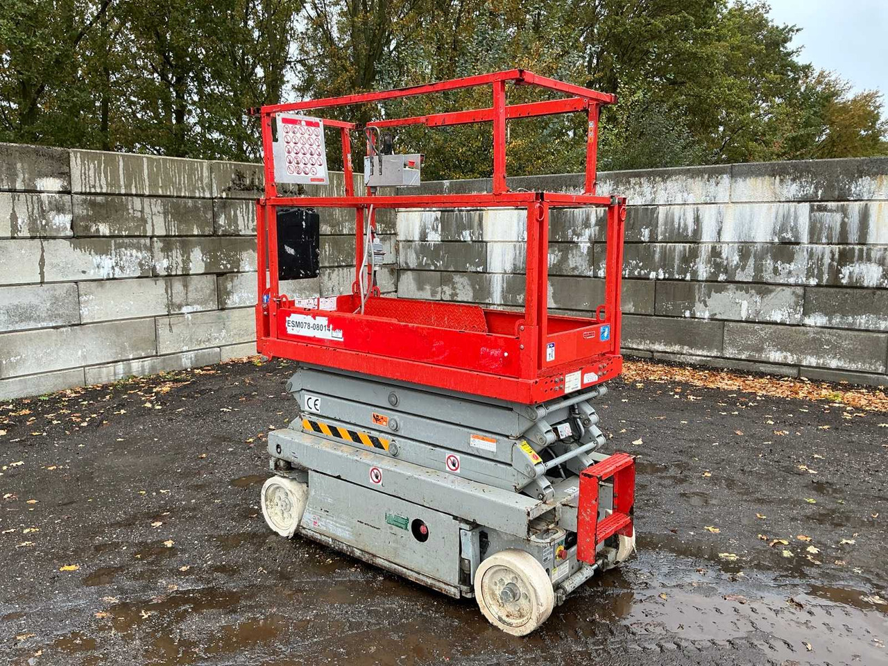 Skyjack SKYJACK SJ 111 3219 AERIAL PLATFORM DEFECTIVE - Pracovní plošina: obrázek 3 Skyjack SKYJACK SJ 111 3219 AERIAL PLATFORM DEFECTIVE - Pracovní plošina: obrázek 3