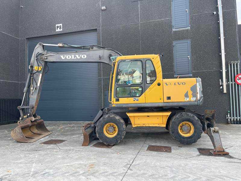 Volvo EW140B - Stavební technika: obrázek 1 Volvo EW140B - Stavební technika: obrázek 1