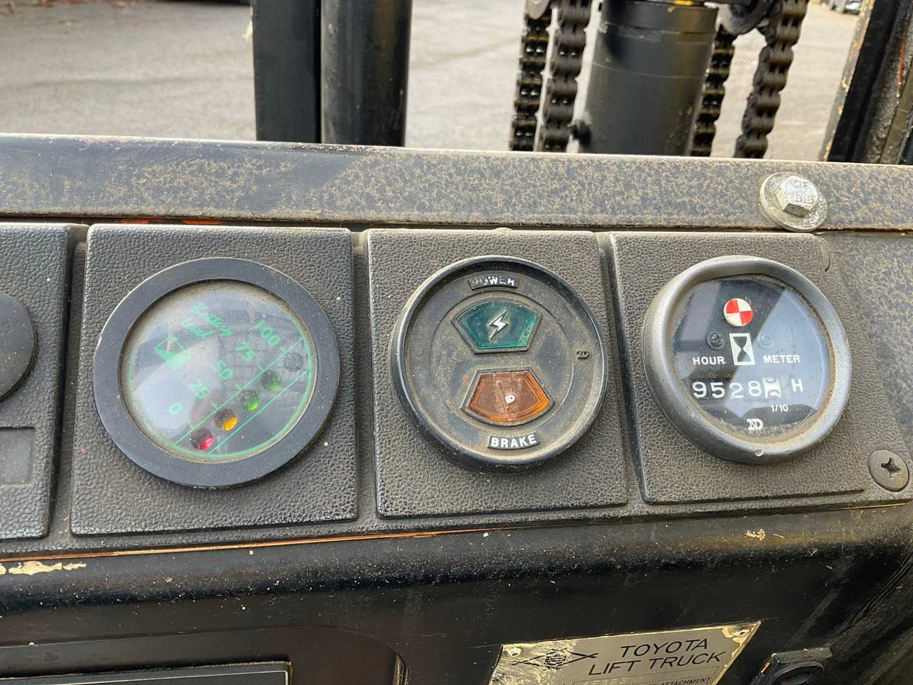 Vysokozdvižný vozík TOYOTA 4FB25 FORKLIFT: obrázek 14 Vysokozdvižný vozík TOYOTA 4FB25 FORKLIFT: obrázek 14