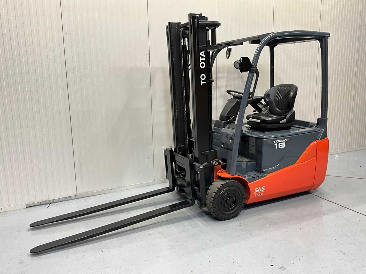 TOYOTA - 8FBE16T - FORKLIFT YEAR OF MANUFACTURE 2019- SPOONS 160CM, 7325 HOURS - Vysokozdvižný vozík: obrázek 1 TOYOTA - 8FBE16T - FORKLIFT YEAR OF MANUFACTURE 2019- SPOONS 160CM, 7325 HOURS - Vysokozdvižný vozík: obrázek 1