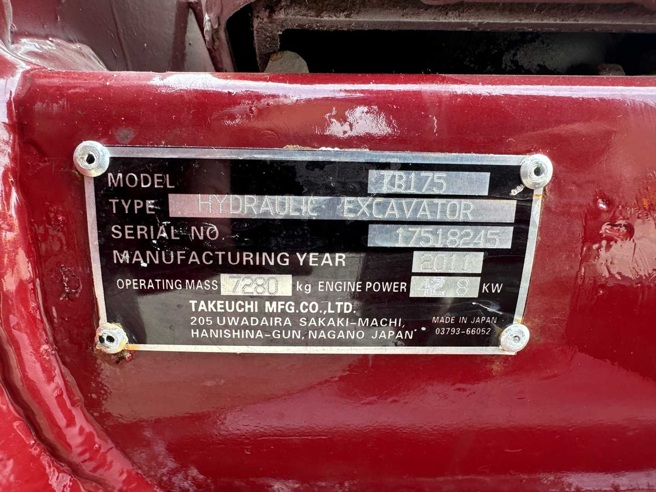 Pásové rýpadlo Takeuchi TB175C: obrázek 40