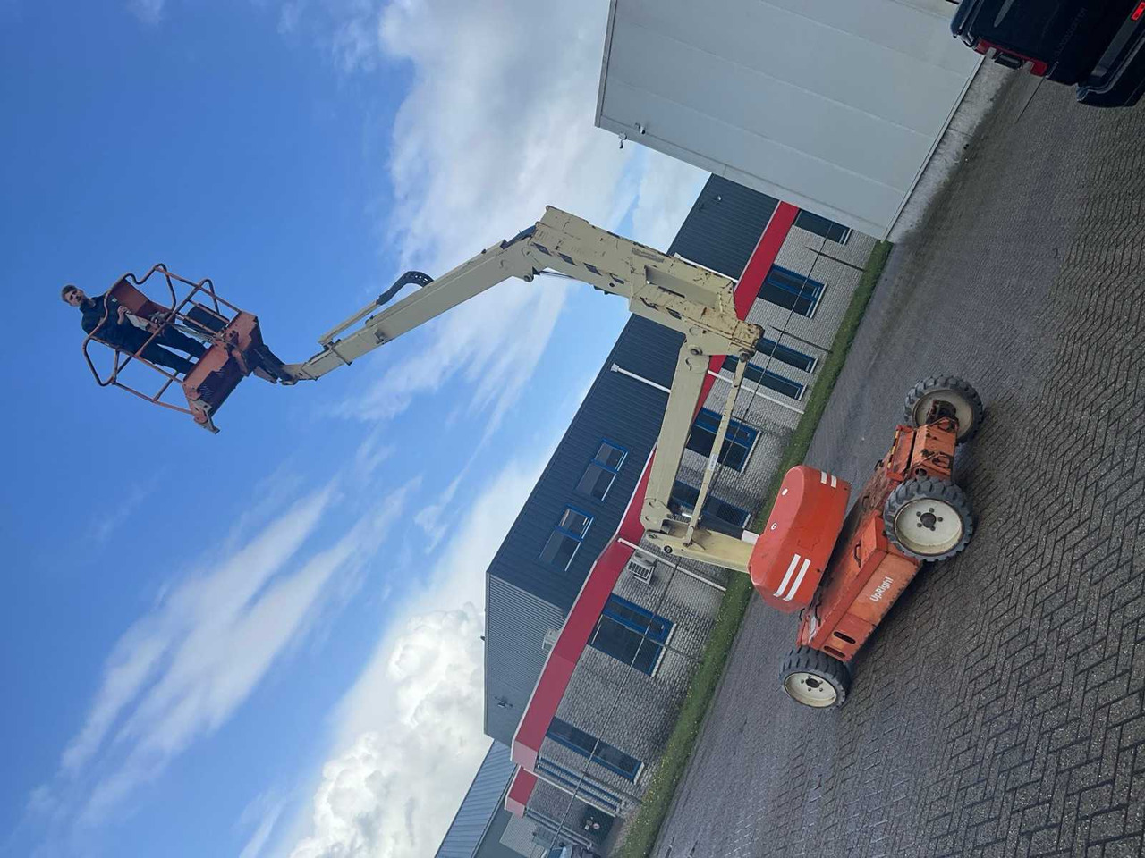 Pracovní plošina "Upright" "UPRIGHT" - AB38N - ARTICULATED TELESCOPIC BOOM LIFT - 2007: obrázek 12 Pracovní plošina "Upright" "UPRIGHT" - AB38N - ARTICULATED TELESCOPIC BOOM LIFT - 2007: obrázek 12