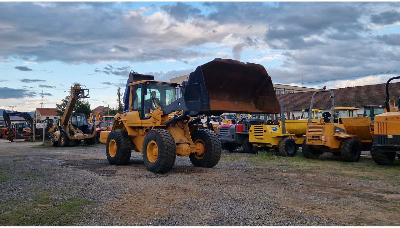 VOLVO 2008 VOLVO L90F WHEELED LOADER - Kolový nakladač: obrázek 2 VOLVO 2008 VOLVO L90F WHEELED LOADER - Kolový nakladač: obrázek 2