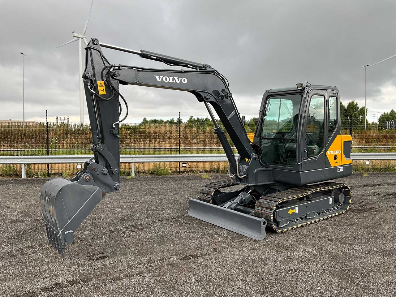 Volvo EC55D - Pásové rýpadlo: obrázek 1 Volvo EC55D - Pásové rýpadlo: obrázek 1