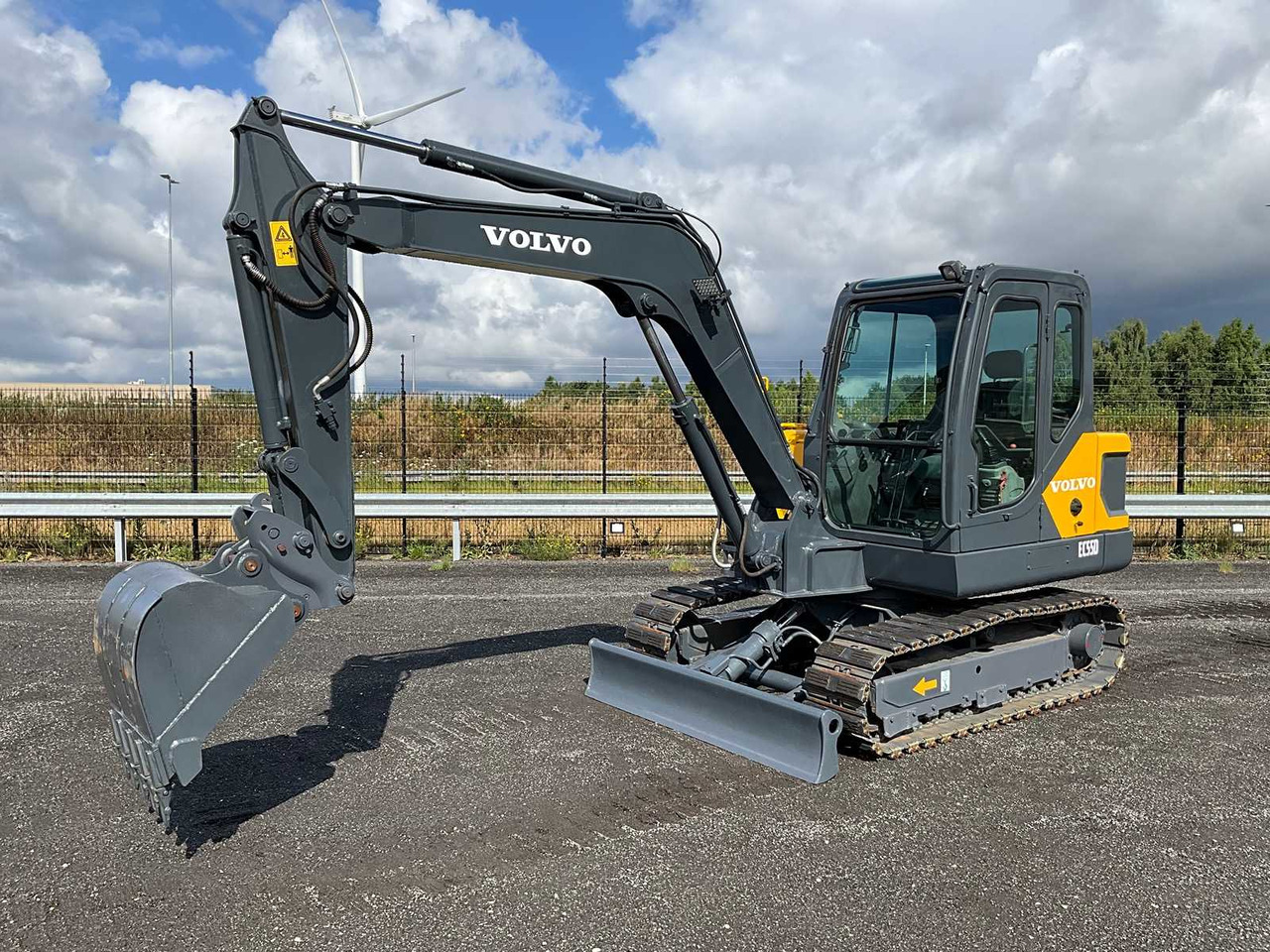 Volvo EC55D - Pásové rýpadlo: obrázek 1 Volvo EC55D - Pásové rýpadlo: obrázek 1
