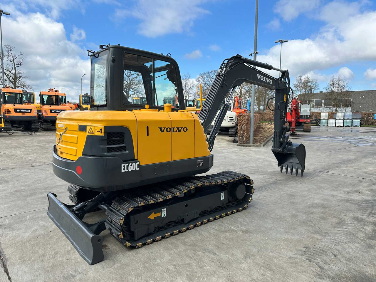 Volvo EC60C - Pásové rýpadlo: obrázek 4 Volvo EC60C - Pásové rýpadlo: obrázek 4
