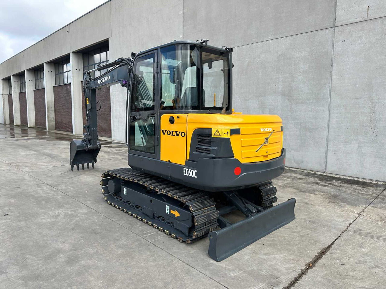 Pásové rýpadlo Volvo EC60C: obrázek 6