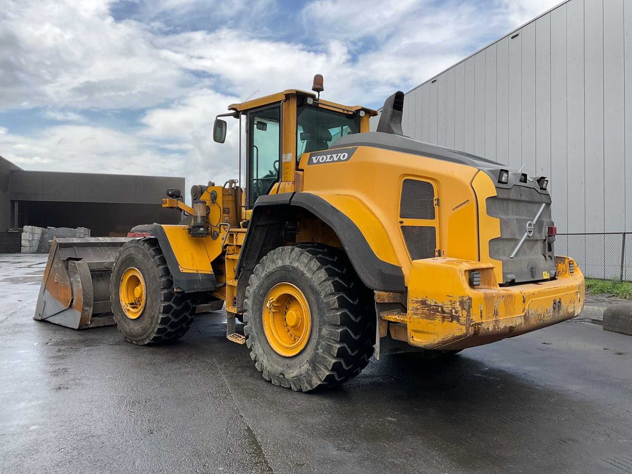 Volvo L180H - Kolový nakladač: obrázek 4 Volvo L180H - Kolový nakladač: obrázek 4