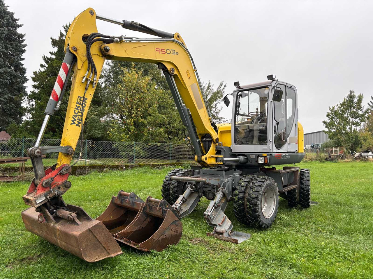 Wacker Neuson 9503-2 - Kolesové rýpadlo: obrázek 1 Wacker Neuson 9503-2 - Kolesové rýpadlo: obrázek 1