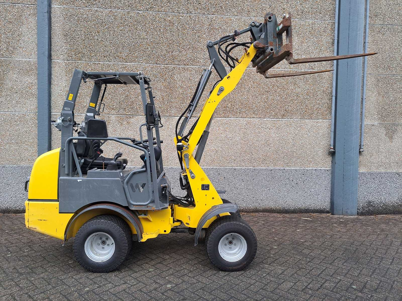 Wacker-Neuson WL20E - Kolový nakladač: obrázek 4 Wacker-Neuson WL20E - Kolový nakladač: obrázek 4