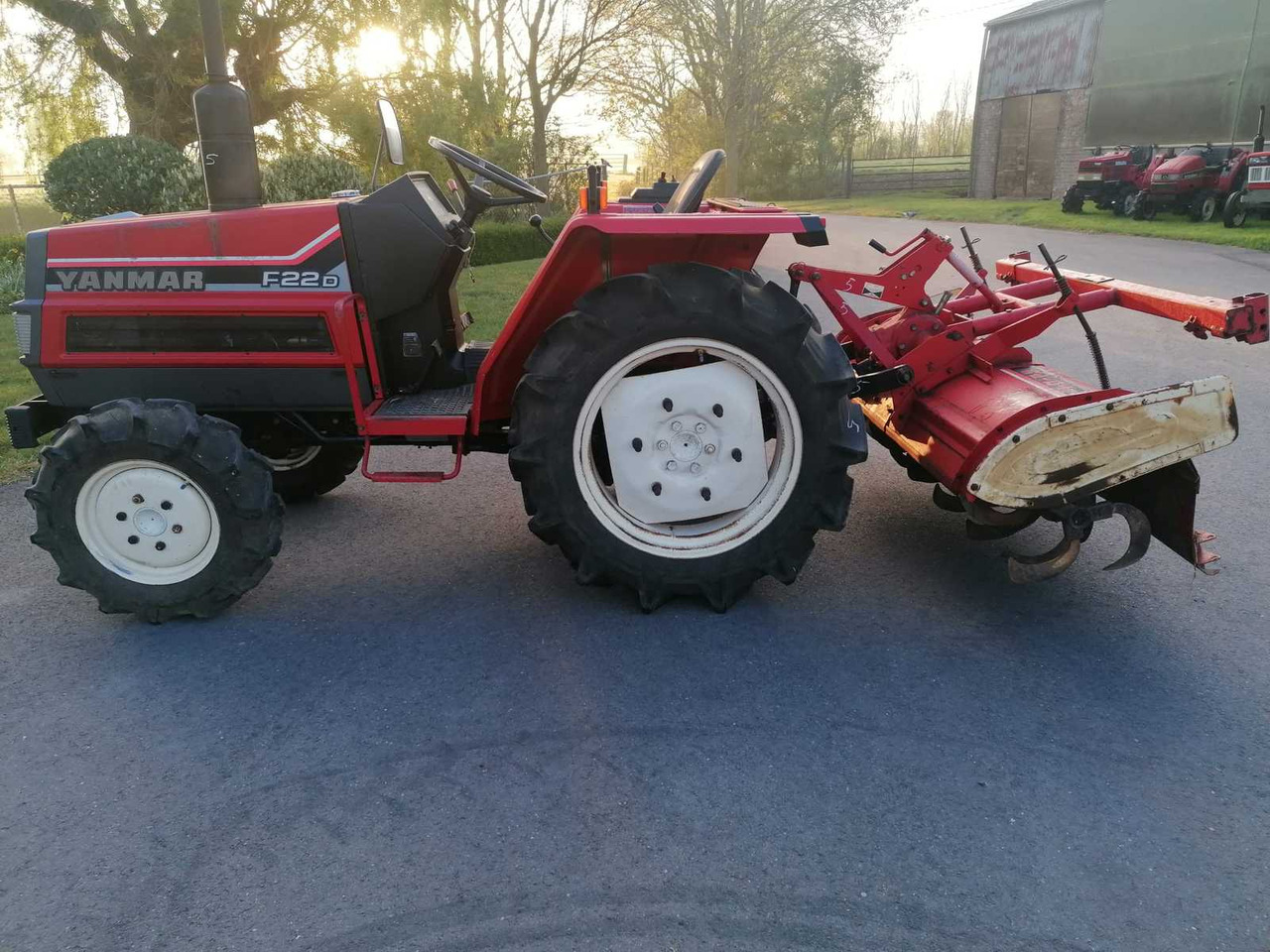 Yanmar F22D - Malotraktor: obrázek 2 Yanmar F22D - Malotraktor: obrázek 2