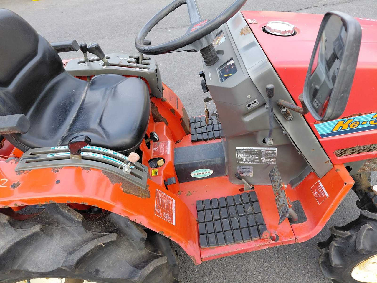 Yanmar KE-3 - Malotraktor: obrázek 4 Yanmar KE-3 - Malotraktor: obrázek 4