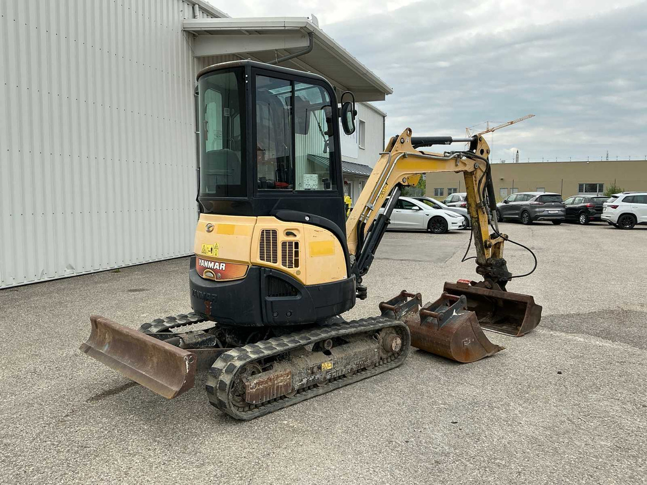 Yanmar VIO25-4 - Pásové rýpadlo: obrázek 4 Yanmar VIO25-4 - Pásové rýpadlo: obrázek 4