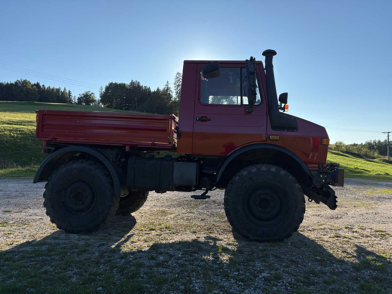 Mercedes-Benz Unimog 1400 (U 427/10) - Zemědělská technika: obrázek 2 Mercedes-Benz Unimog 1400 (U 427/10) - Zemědělská technika: obrázek 2