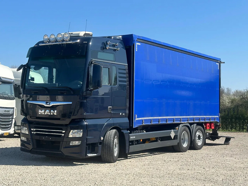 Plachtový nákladní auto MAN TGX26.510. EURO6. 2020. 366DKm.: obrázek 12