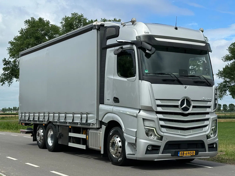 Mercedes-Benz Actros ACTROS 2545LL EURO6. 2021. Schuifzeil Bakwagen met Laadklep. - Plachtový nákladní auto: obrázek 2 Mercedes-Benz Actros ACTROS 2545LL EURO6. 2021. Schuifzeil Bakwagen met Laadklep. - Plachtový nákladní auto: obrázek 2