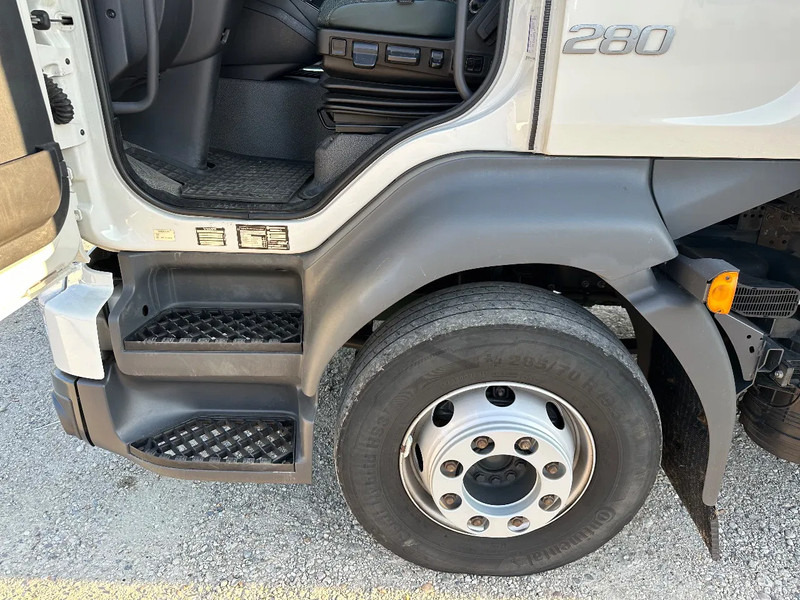 Volvo FL FL280.16 EURO6. 2022. , OPRIJWAGEN. NIEUWE OPBOUW! - Podvozek s kabinou: obrázek 5 Volvo FL FL280.16 EURO6. 2022. , OPRIJWAGEN. NIEUWE OPBOUW! - Podvozek s kabinou: obrázek 5