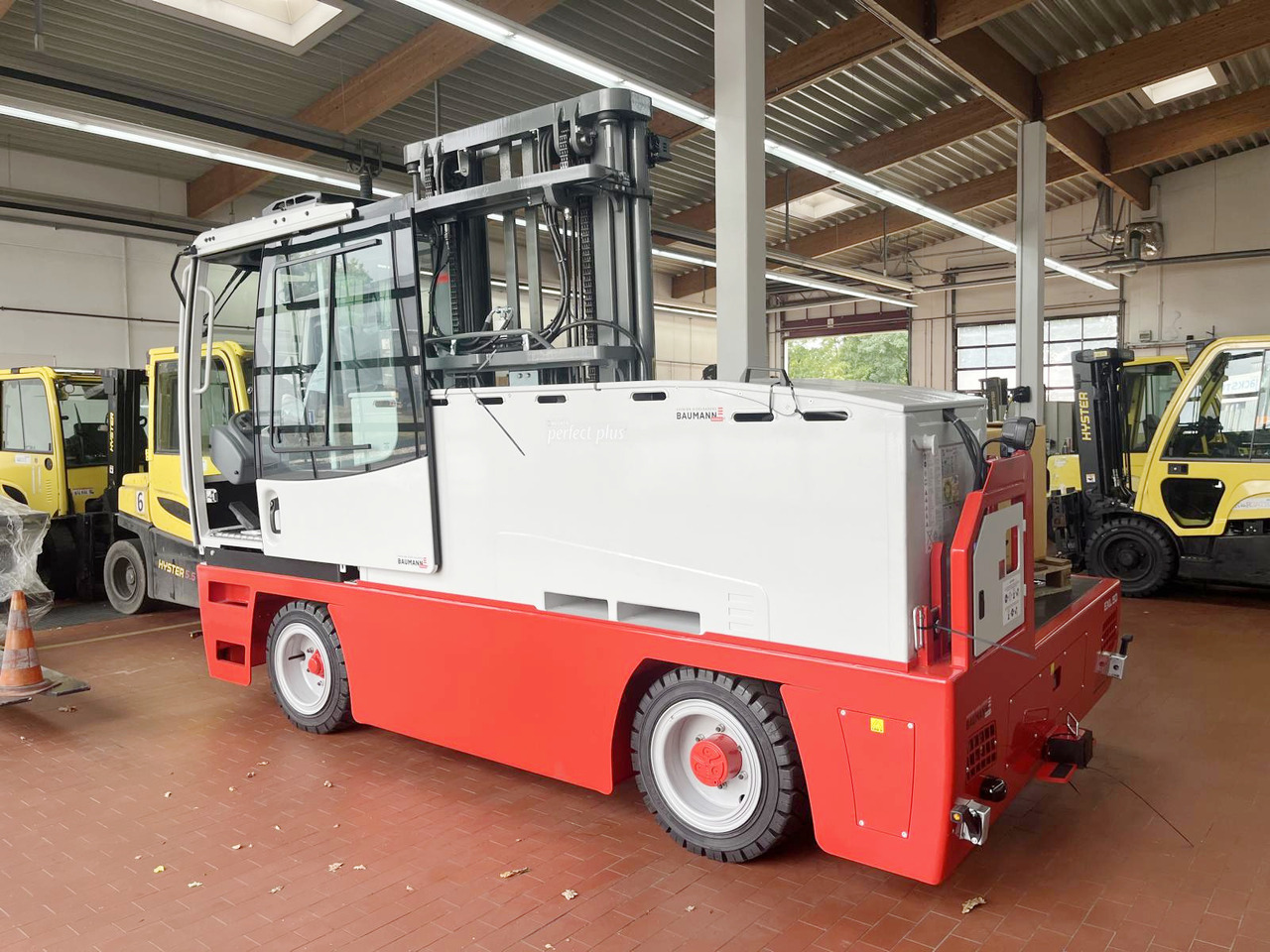 Baumann ELQ 50 L/14/60 TR 120V - Boční vozík: obrázek 3 Baumann ELQ 50 L/14/60 TR 120V - Boční vozík: obrázek 3