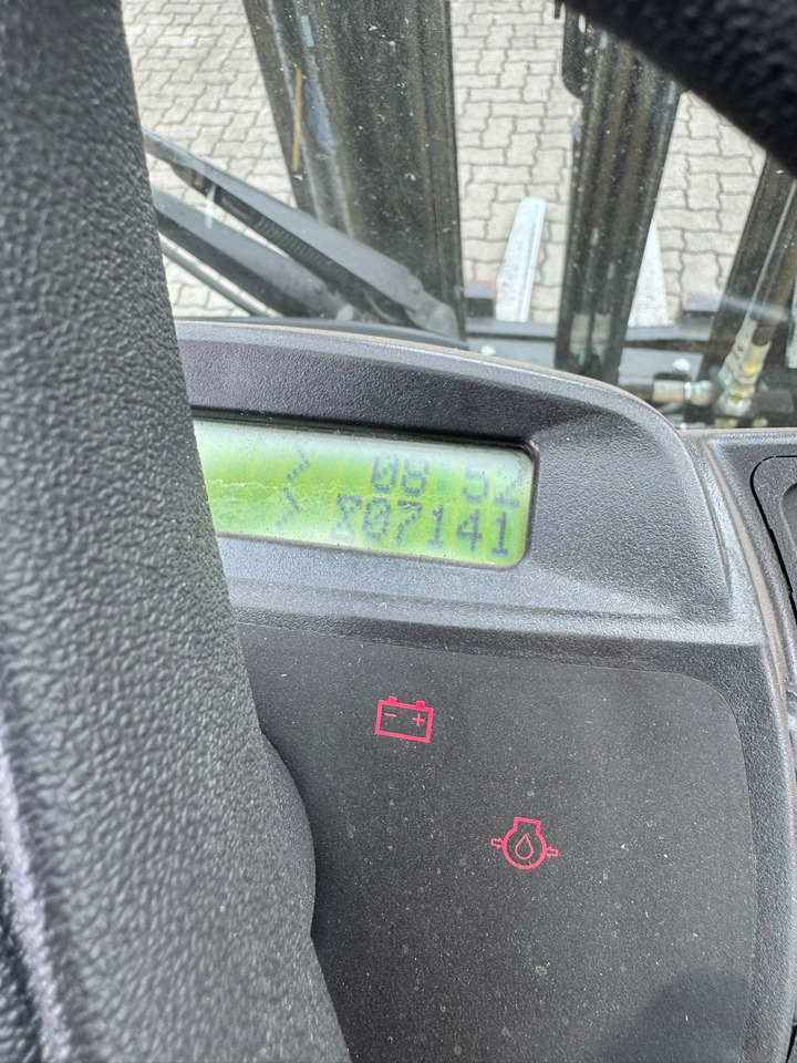 Hyster H2.5FT - Dieselový vysokozdvižný vozík: obrázek 2 Hyster H2.5FT - Dieselový vysokozdvižný vozík: obrázek 2