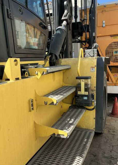 Hyster H25XM-12 - Kontejnerový manipulátor: obrázek 4 Hyster H25XM-12 - Kontejnerový manipulátor: obrázek 4