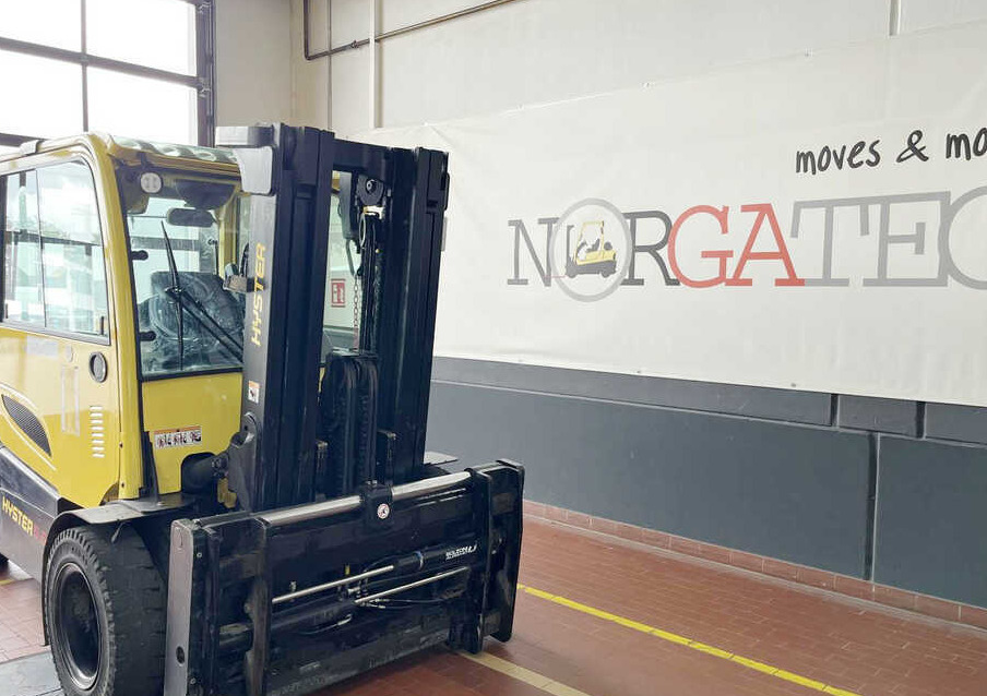 Hyster J5.5XN6 Advance - Elektrický vysokozdvižný vozík: obrázek 1 Hyster J5.5XN6 Advance - Elektrický vysokozdvižný vozík: obrázek 1
