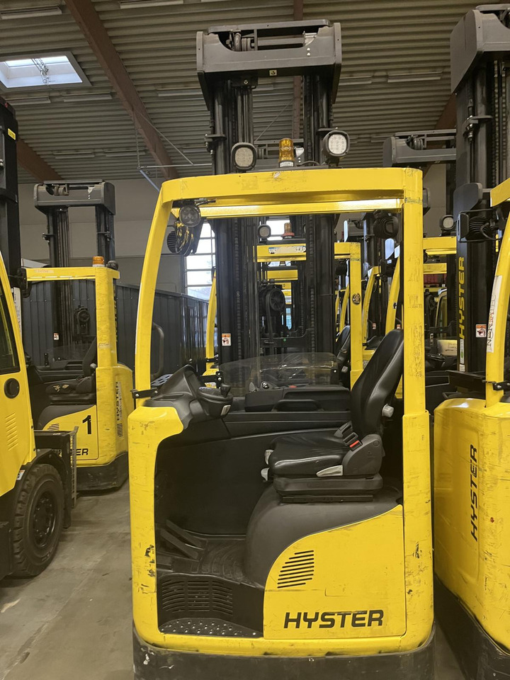 Hyster R1.6 - Retrak: obrázek 1 Hyster R1.6 - Retrak: obrázek 1
