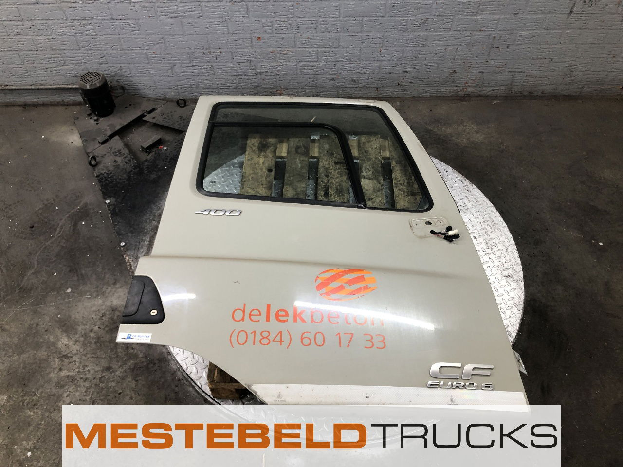 DAF Deur rechts - Kabina a interiér pro Nákladní auto: obrázek 1 DAF Deur rechts - Kabina a interiér pro Nákladní auto: obrázek 1
