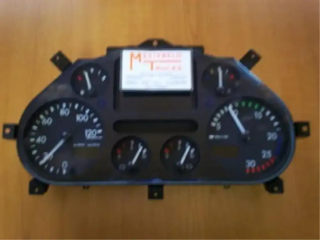 DAF Instrumentenpaneel XF95 - Elektrický systém pro Nákladní auto: obrázek 1 DAF Instrumentenpaneel XF95 - Elektrický systém pro Nákladní auto: obrázek 1