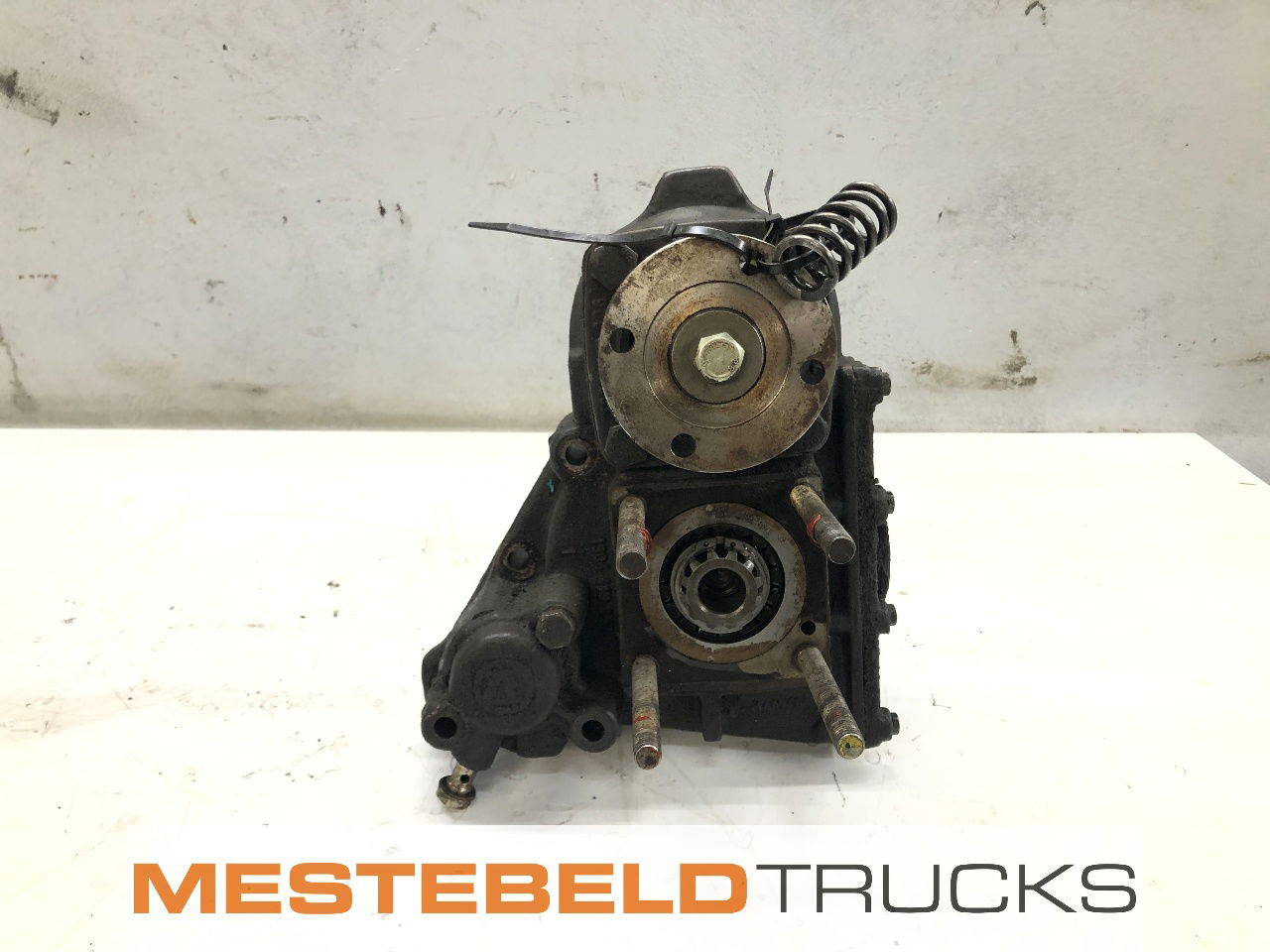 DAF PTO + as + pomp 75 - Hydraulika pro Nákladní auto: obrázek 2 DAF PTO + as + pomp 75 - Hydraulika pro Nákladní auto: obrázek 2