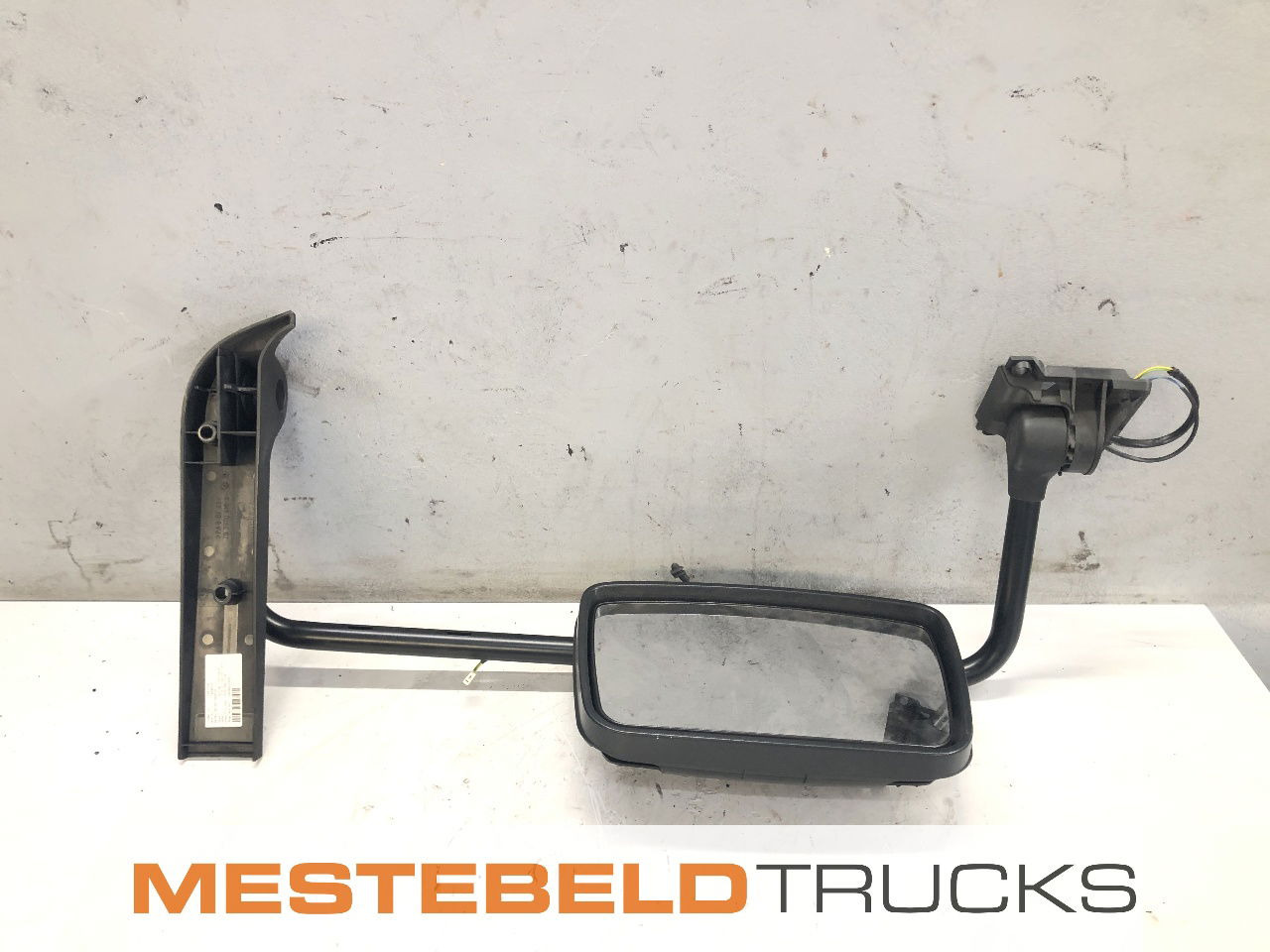 DAF Spiegel met steun links - Kabina a interiér pro Nákladní auto: obrázek 1 DAF Spiegel met steun links - Kabina a interiér pro Nákladní auto: obrázek 1