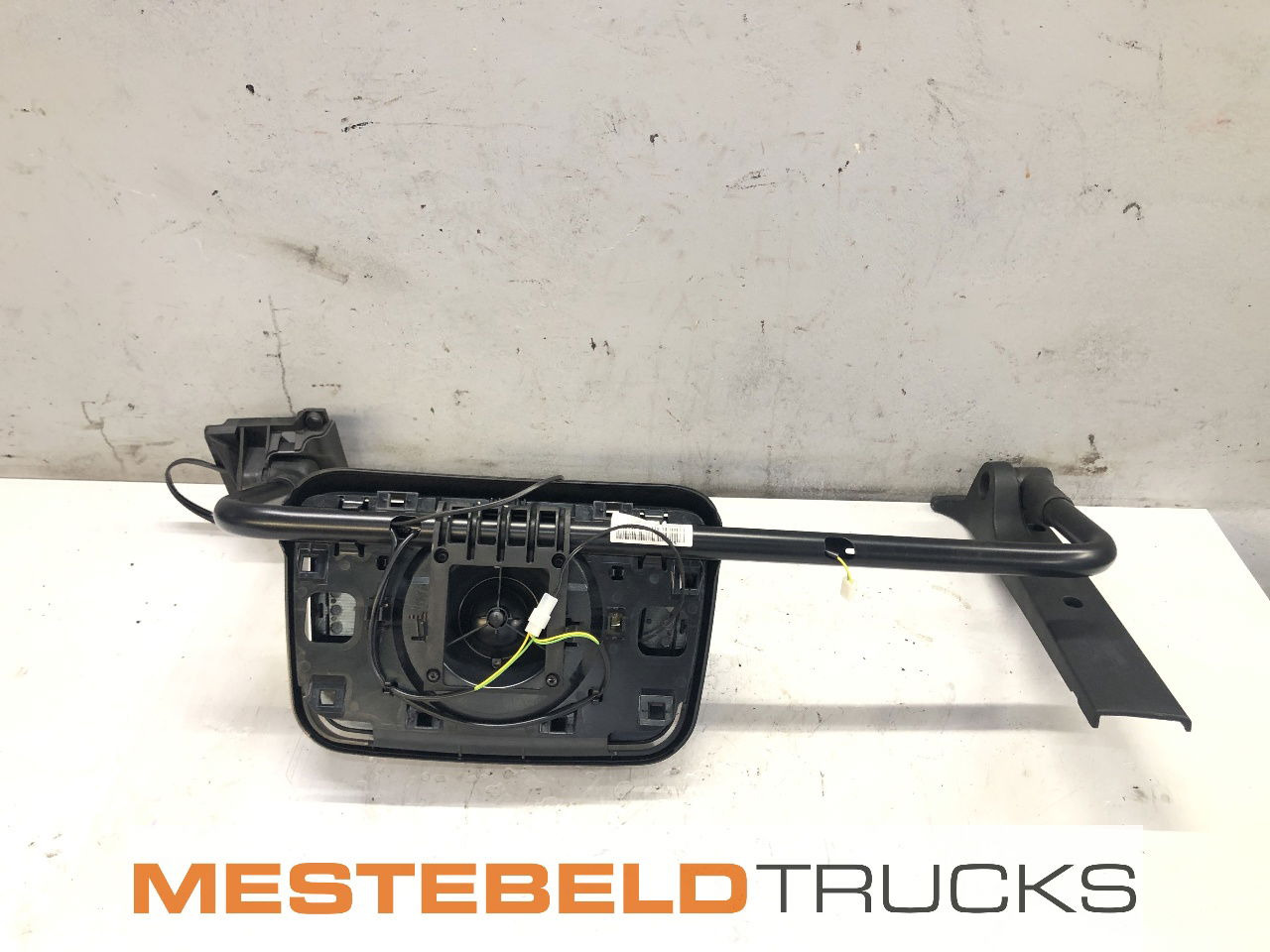 DAF Spiegel met steun links - Kabina a interiér pro Nákladní auto: obrázek 2 DAF Spiegel met steun links - Kabina a interiér pro Nákladní auto: obrázek 2
