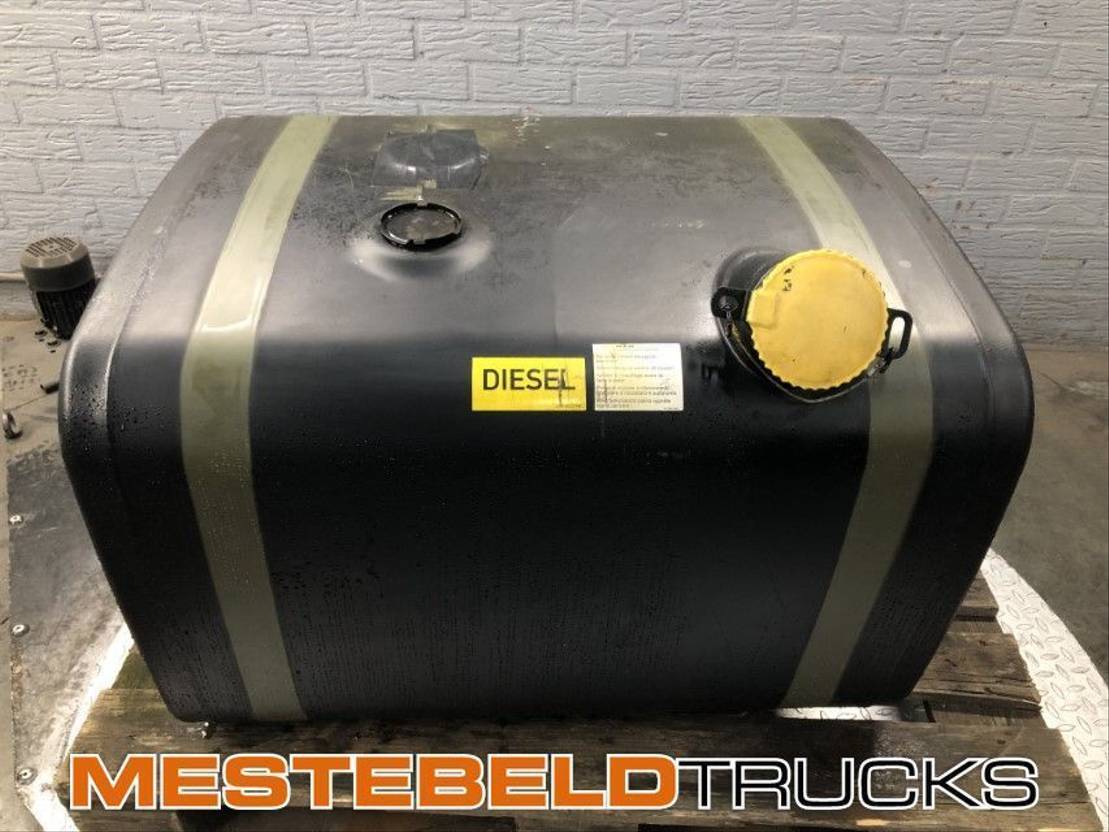 MAN Brandstoftank 330 liter - Palivová nádrž pro Nákladní auto: obrázek 1 MAN Brandstoftank 330 liter - Palivová nádrž pro Nákladní auto: obrázek 1