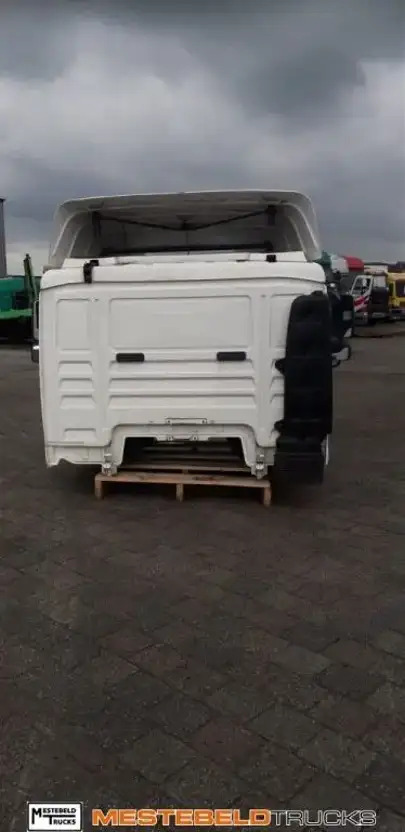 MAN Cabine TGL 12.220 - Kabina pro Nákladní auto: obrázek 4 MAN Cabine TGL 12.220 - Kabina pro Nákladní auto: obrázek 4