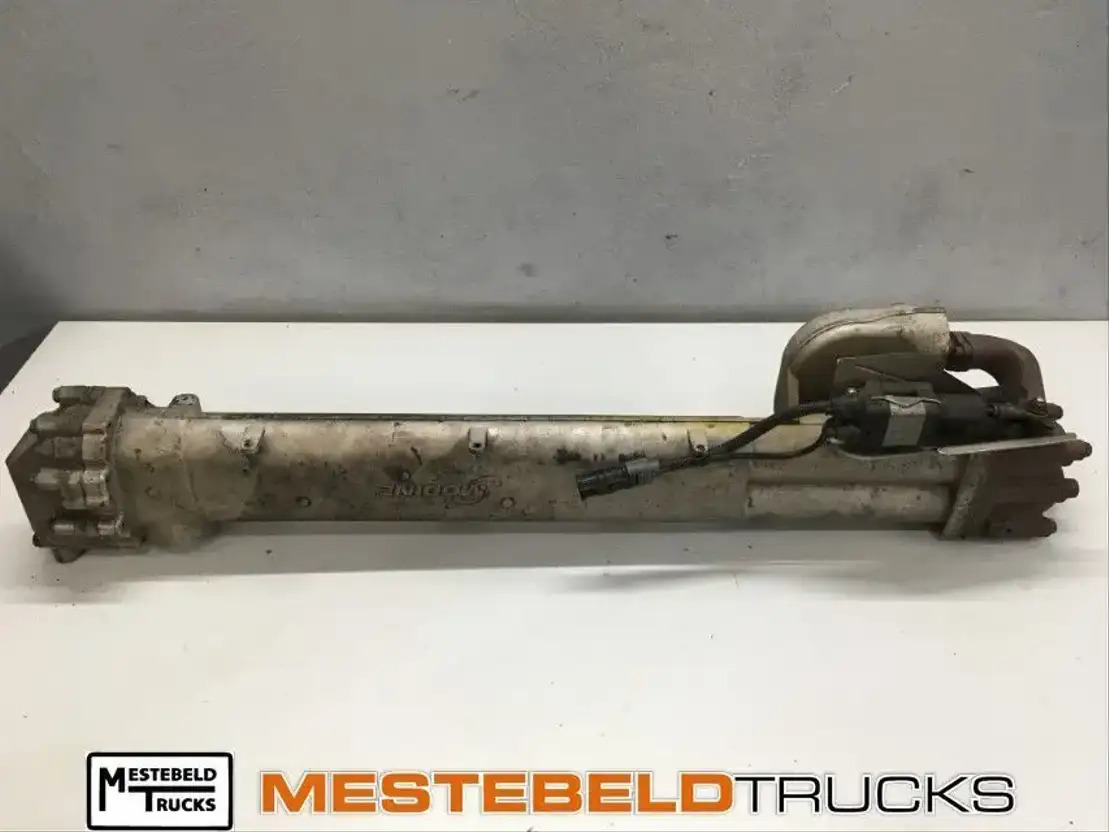 MAN EGR koeler D20 - Výfukový systém pro Nákladní auto: obrázek 1 MAN EGR koeler D20 - Výfukový systém pro Nákladní auto: obrázek 1